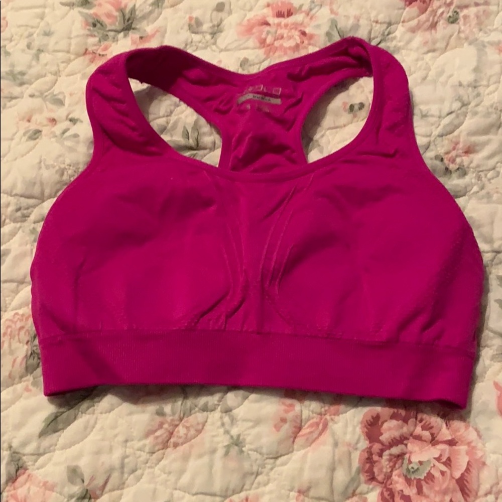 Sports bra